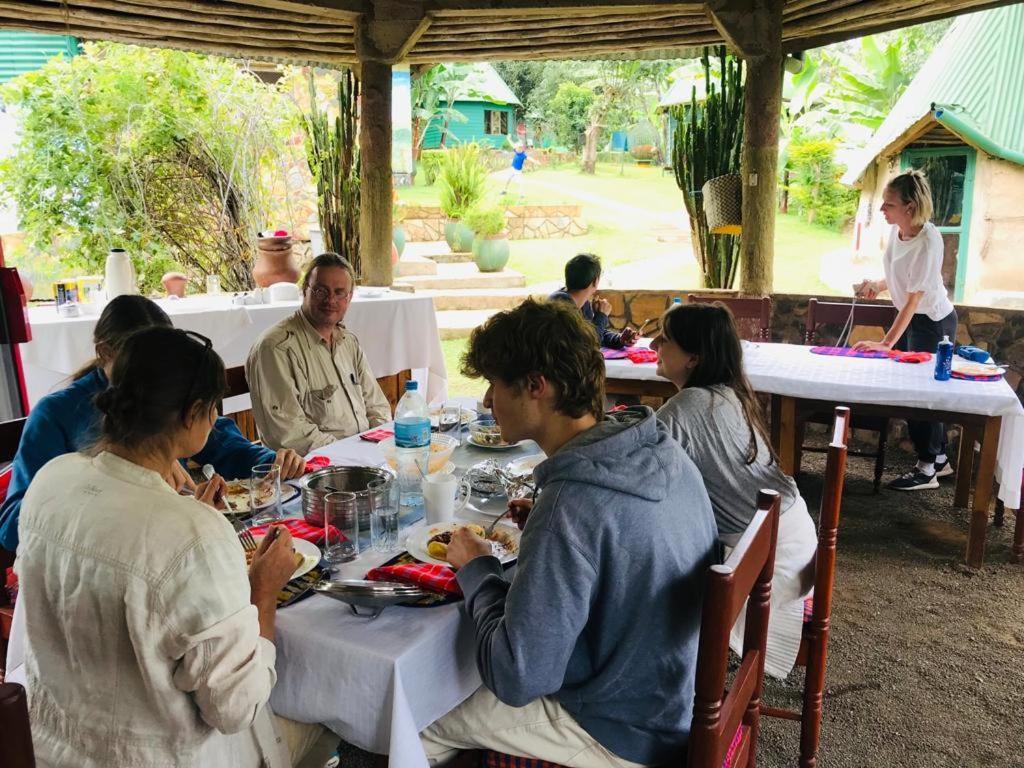 Songota Falls Lodge Arusha Bagian luar foto