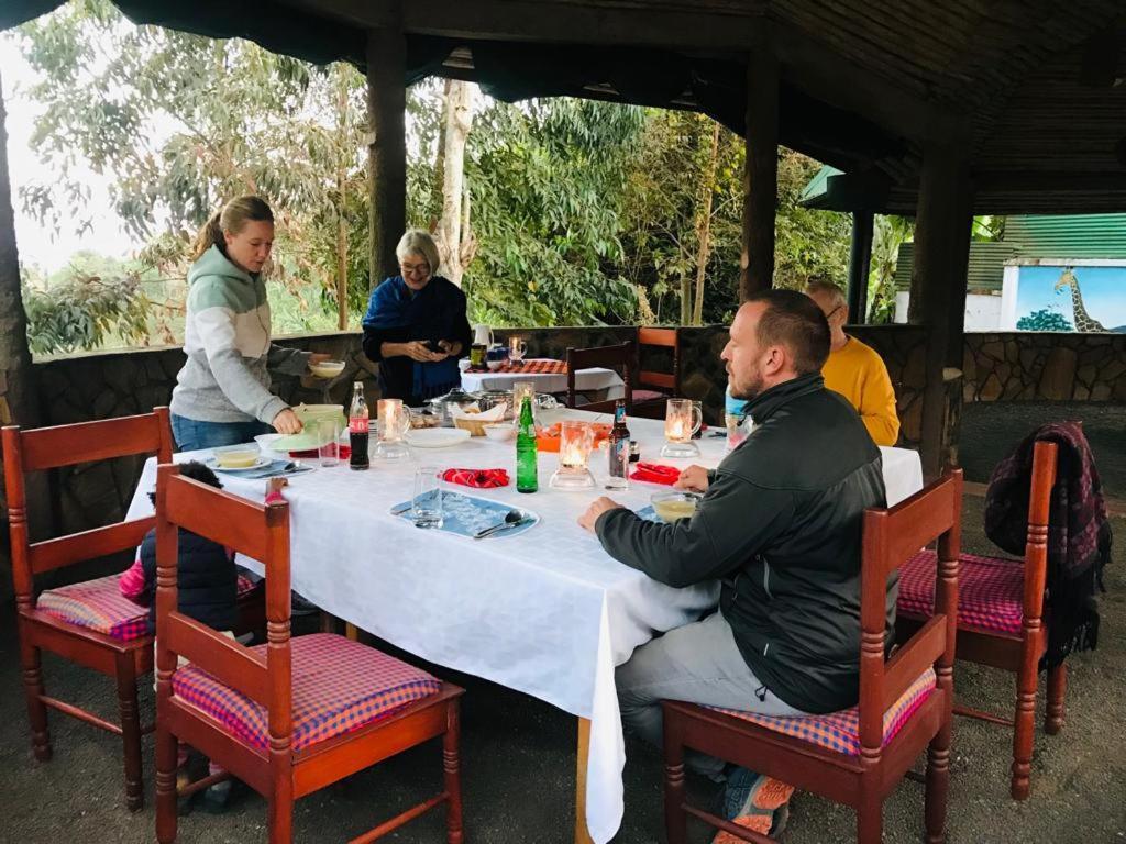 Songota Falls Lodge Arusha Bagian luar foto