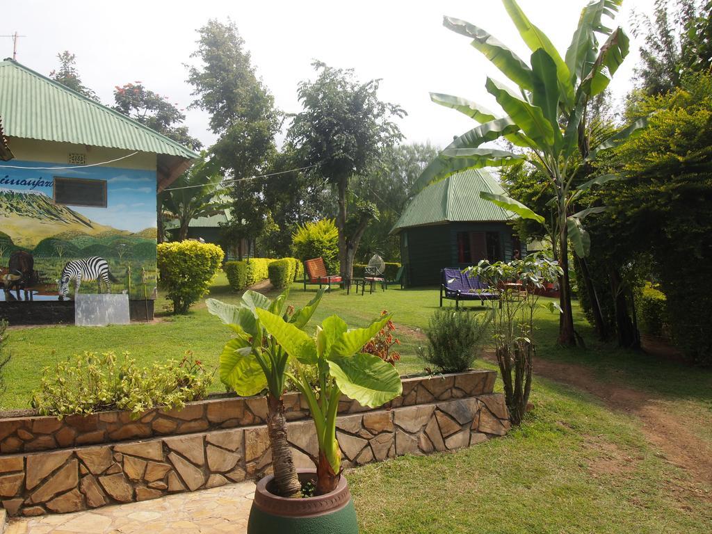 Songota Falls Lodge Arusha Bagian luar foto