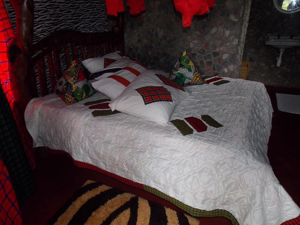 Songota Falls Lodge Arusha Ruang foto